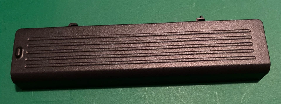 Batería de repuesto para portátil Dell Inspiron 1526 11,1 voltios batería de iones de litio Foto 4 de 4