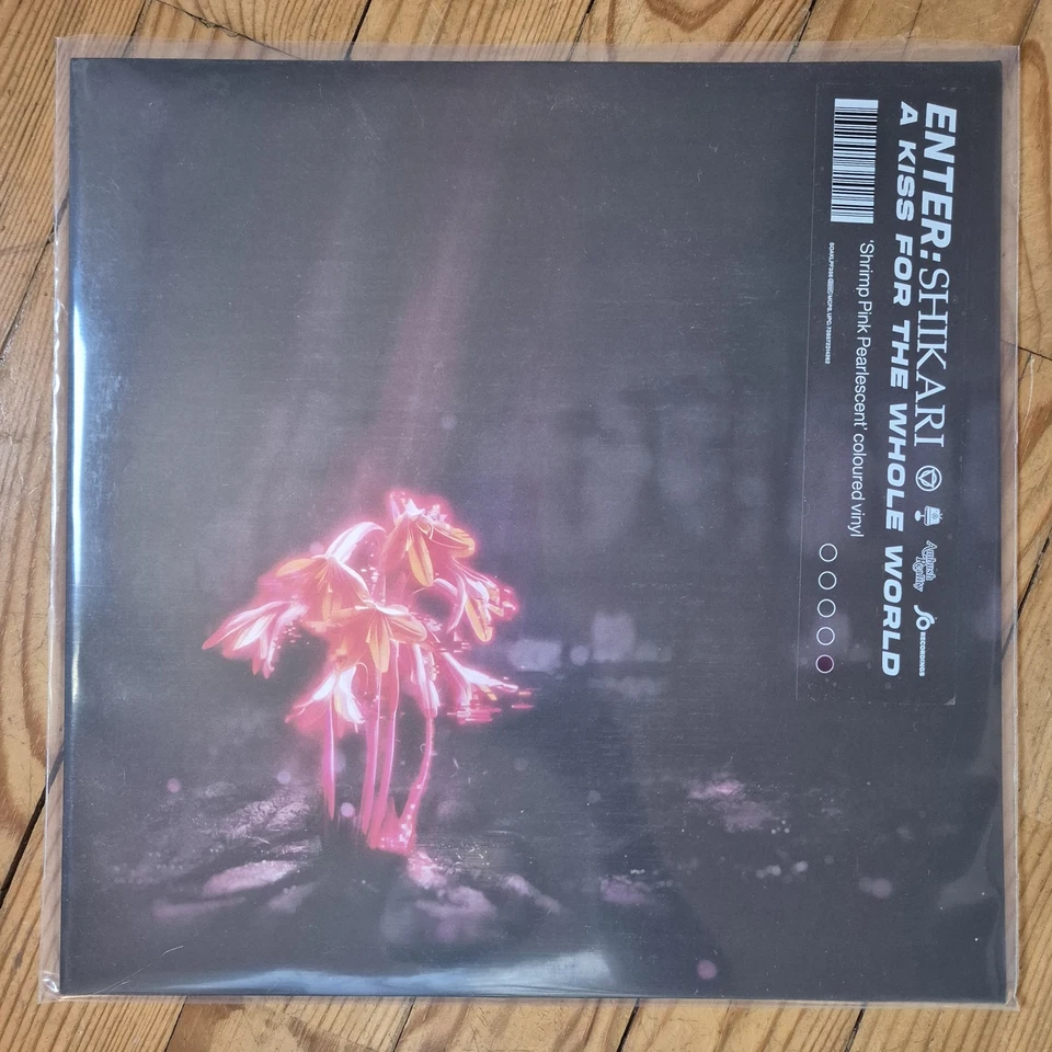 Enter Shikari - A Kiss For The Whole World Shrimp Pink Vinyl / LP / Schallplatte - Bild 3 von 4