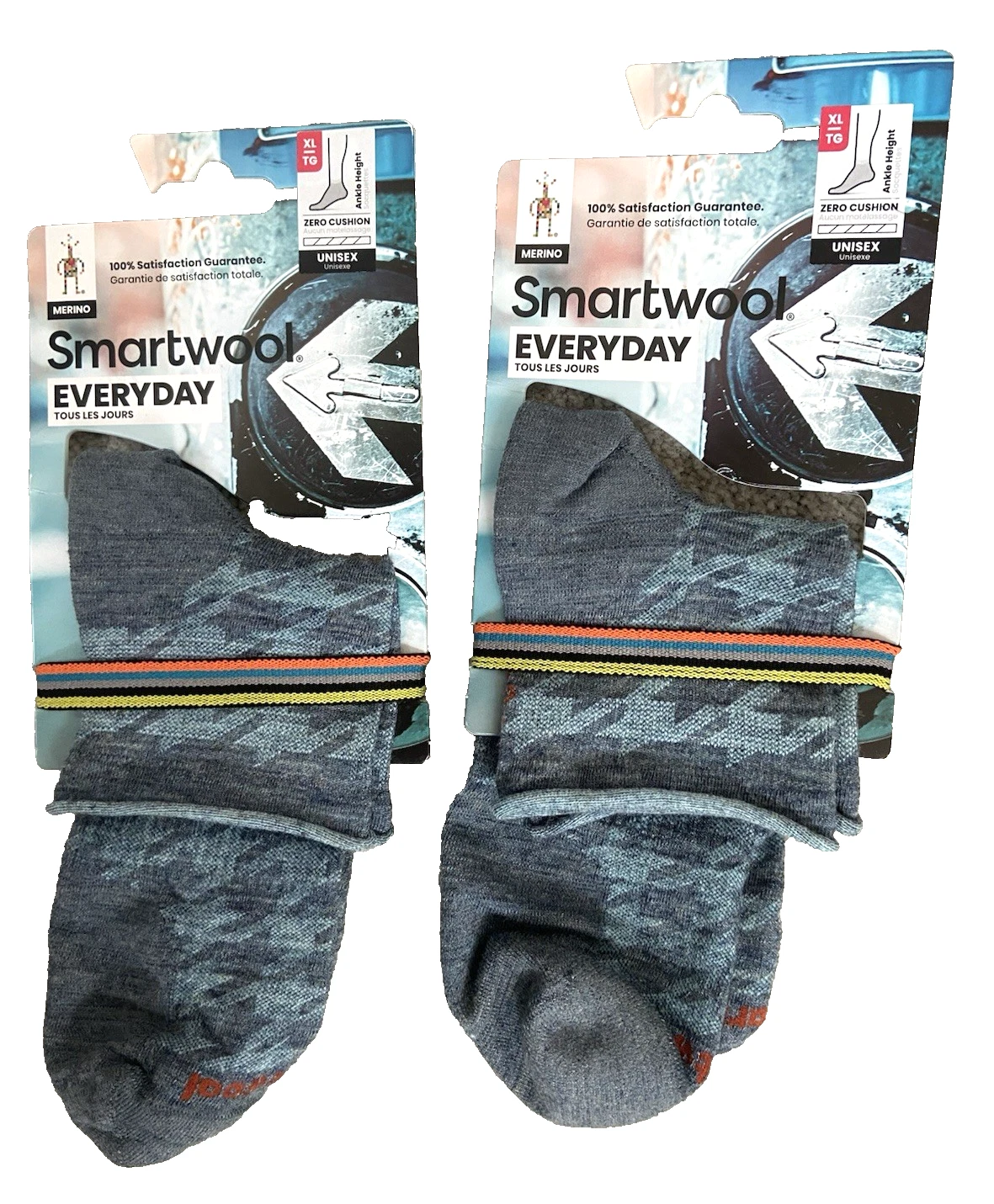 Lot of 2 pairs Smartwool Everyday Zero Cushion Houndstooth Ankle Socks Blue XL
Opens in a new window
