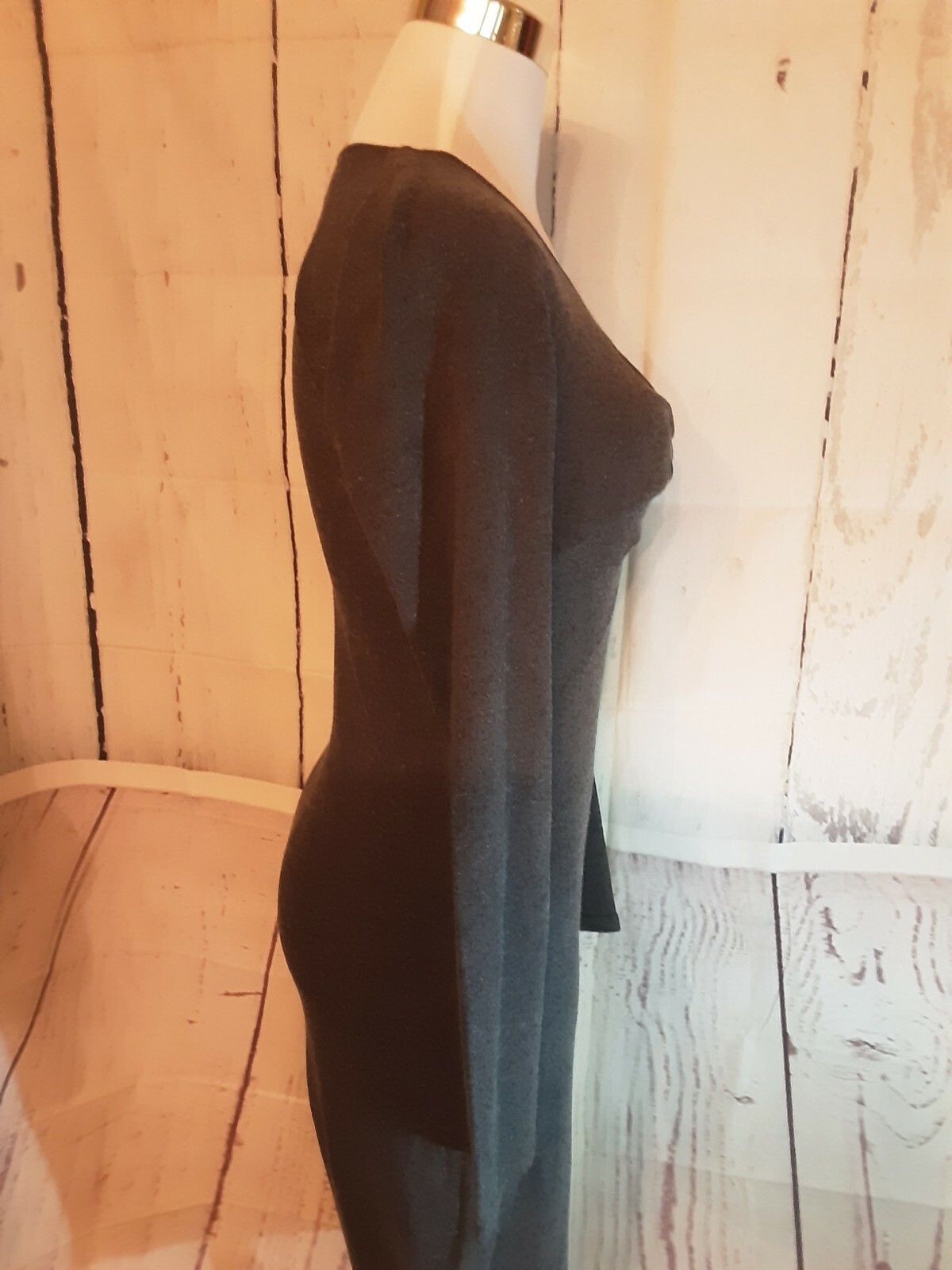 Picture 3 of 4