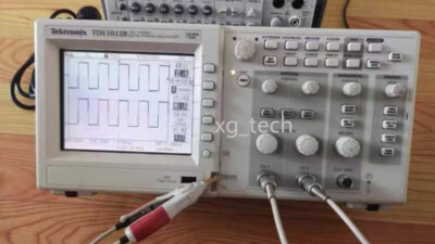 Tektronix TDS1012B 100MHz 1GS⁄s Digital Storage Oscilloscope