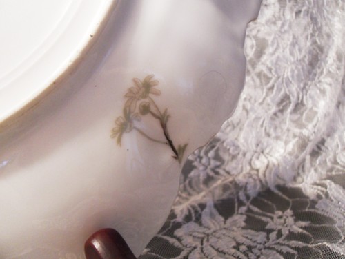 A LANTERNIER LIMOGES PLATE, FLUTED SCALLOPED EDGE, AL ANCHOR 12 " - Picture 5 of 9