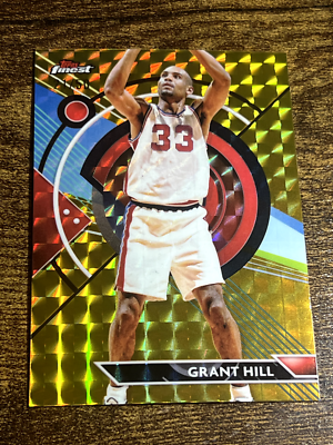 GRANT HILL 2023-24 Topps Finest Gold Geometric Refractor /50 #96