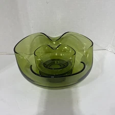 Anchor Hocking Glass Chip and Dip Bowl Set  Green Serving Set 9”dia And 5” dia