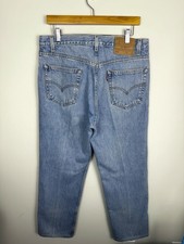 VTG Levi  s 505 Regular Fit Straight Leg Jeans Men  s 36x32 Fit 33x32 Made Mexico