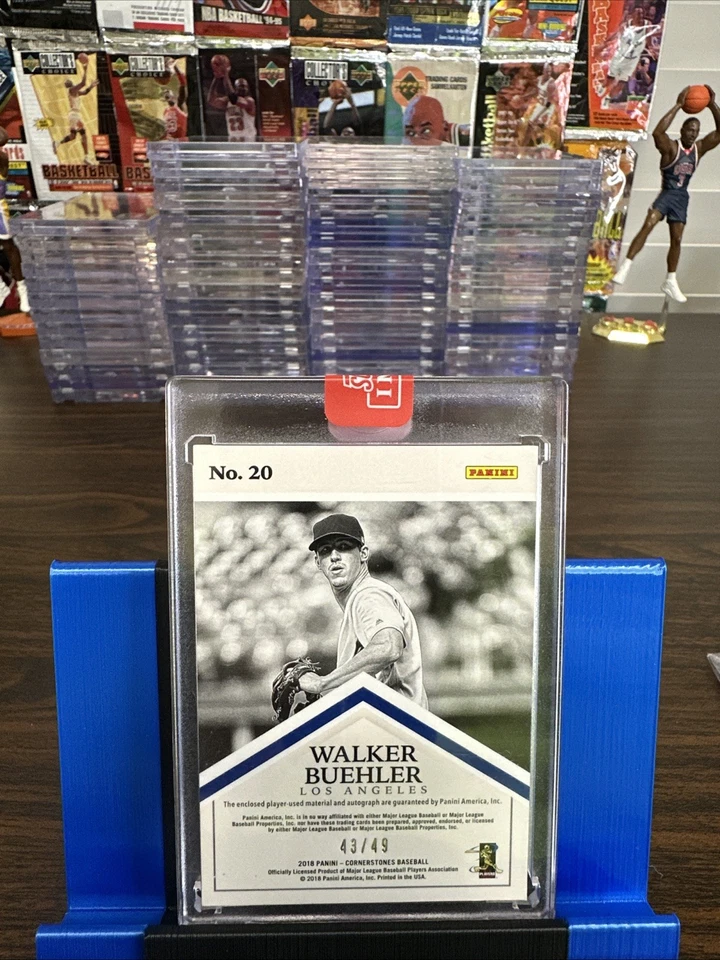 2018 Chronicles Cornerstones 材料石英 /49 Walker Buehler 新秀签名 RC — 第 2/4 张图片