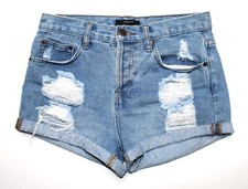 Women's Forever 21 Medium Blue Wash Distressed Cuffed Denim Shorts Size 27 US