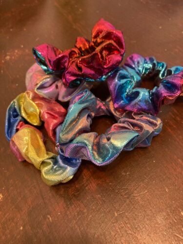 shiny metallic gradient scrunchies - Picture 6 of 7