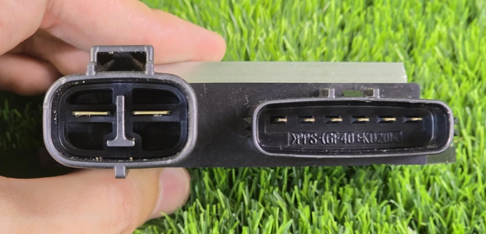 Toyota Tundra 2007-2021 Air Pump Drive Module 89580-34020 : Fits Toyota Sequoia - Image 3 of 4