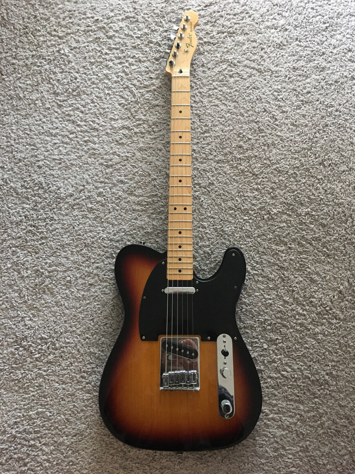 Fender Standard Telecaster 2014 2-Tone Sunburst MIM Maple Neck Guitar + Gig Bag