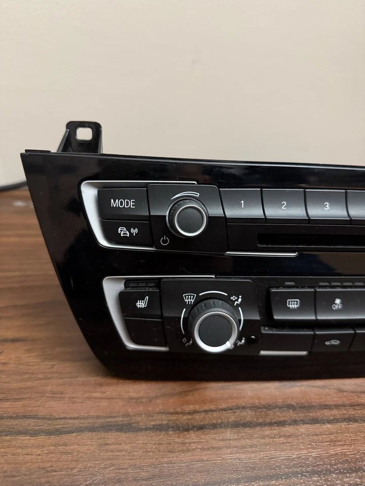 PANEL MANDO CALEFACCIÓN BMW SERIE 1 F20 118D M SPORT SHADOW EDITION 6836468 Foto 3 de 4