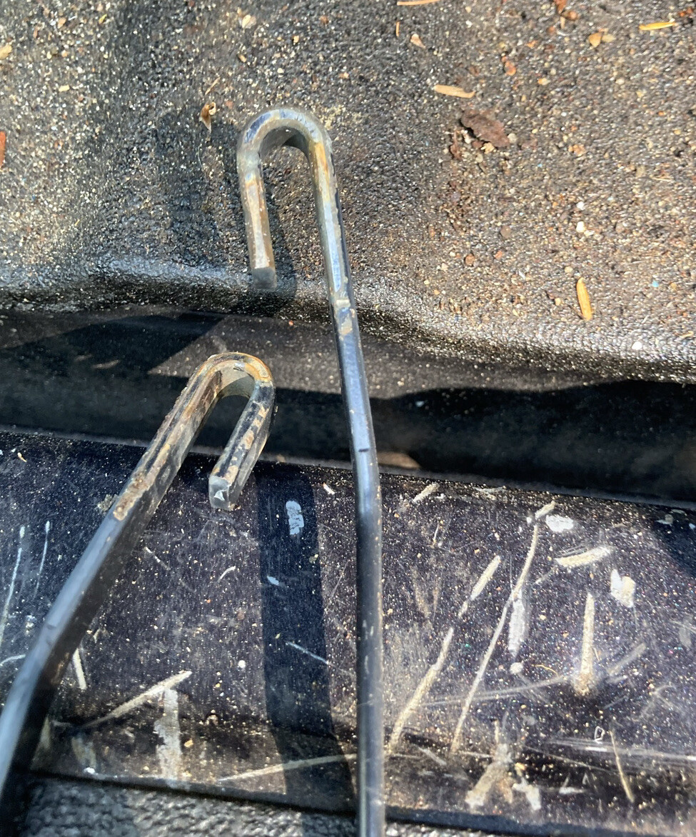 06 Chevrolet Silverado wiper arms set pair eBay