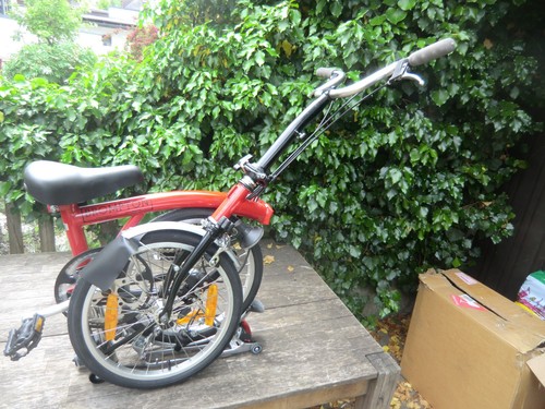 BROMPTON Faltrad T3 Rot | 3 Gänge | 16 Zoll | Beleuchtung Schutzbleche TOP OVP - Bild 17 von 21