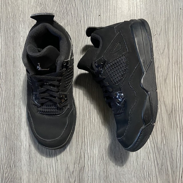 black on black 4s