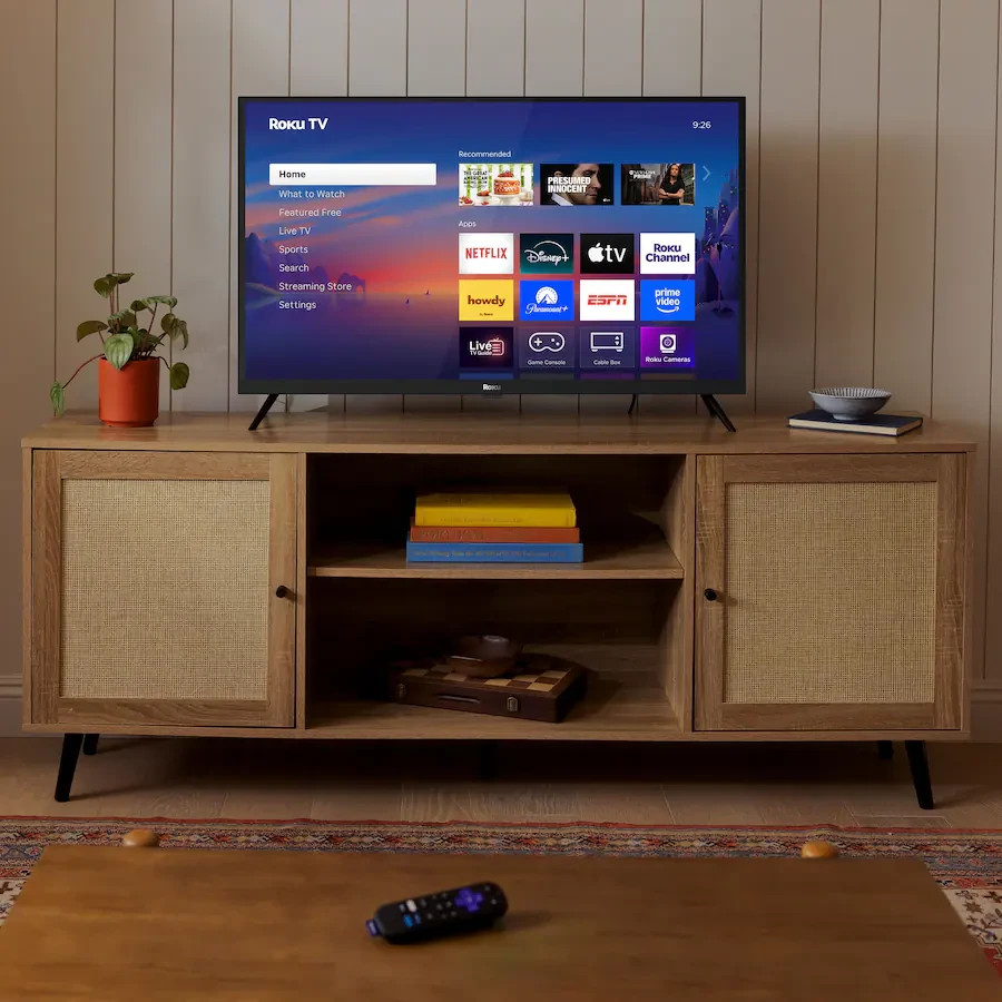 Roku 32" Select Series Full HD 1080p Smart TV w/ Voice Remote (2025)