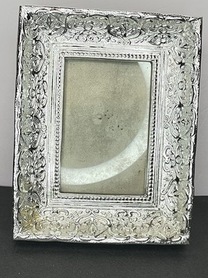 Bright Silver Colored 9  X 7  Desk Frame For 3  X 5   Heavily Embossed