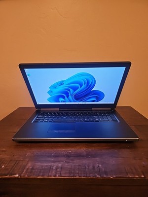 Dell Precision 7720 Intel i7-7820HQ 16GB RAM 512GB SSD W11P