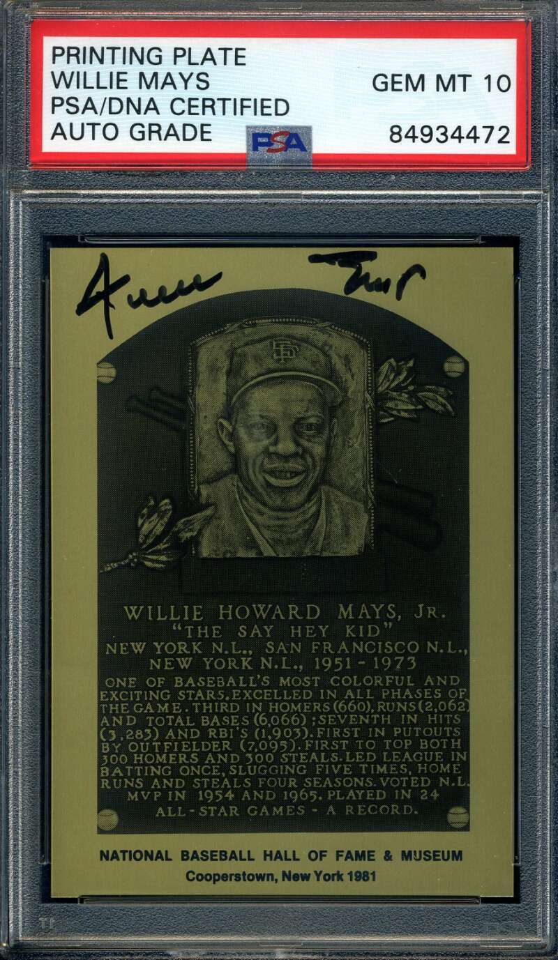 Willie Mays Gem Mint 10 PSA DNA Signed Gold Metallic Hall of Fame Plaque Auto