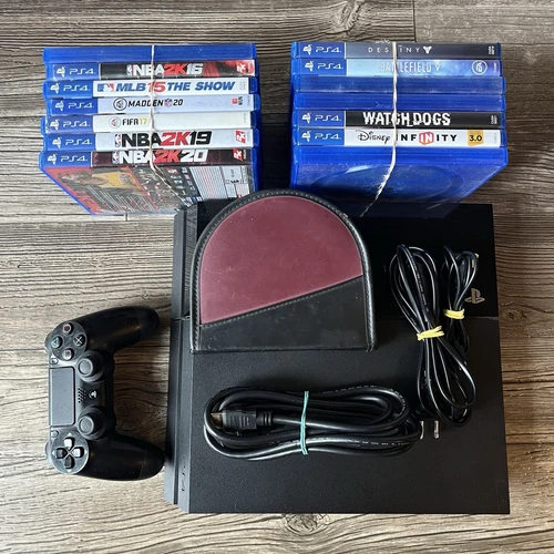 Sony PlayStation 4 PS4 1tb Bundle With 24 Games