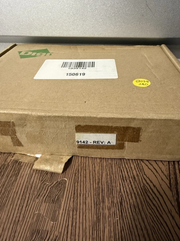 Digi Edgeport/4 RS-232 301-1000-04 USB Converter - Image 3 of 4