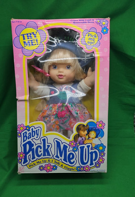 Vintage  Baby Pick Me Up  ~ Talks & Giggles ~ 1997 DSI Toys Inc. New & Very Cute