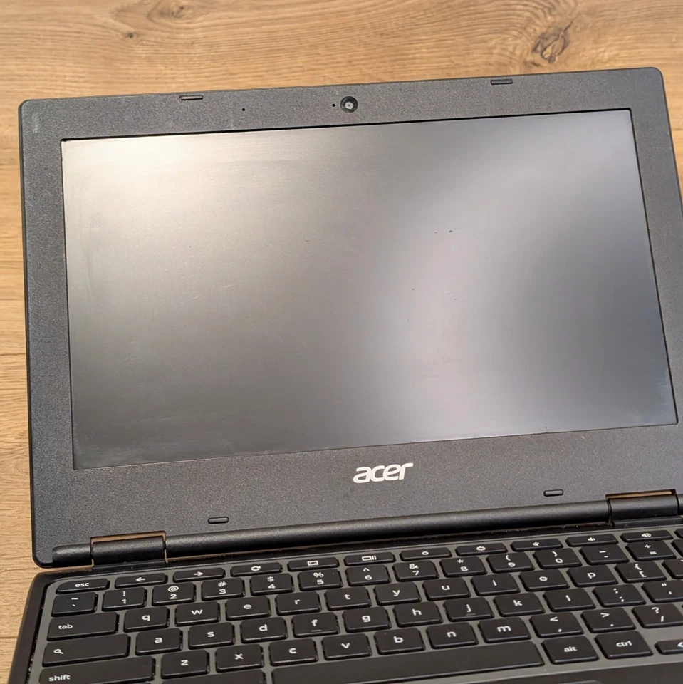 HDD Acer Chromebook C721 Series (N18Q12) 11.6" 1.6GHz processador AMD 4GB RAM 32GB - Imagem 4 de 4