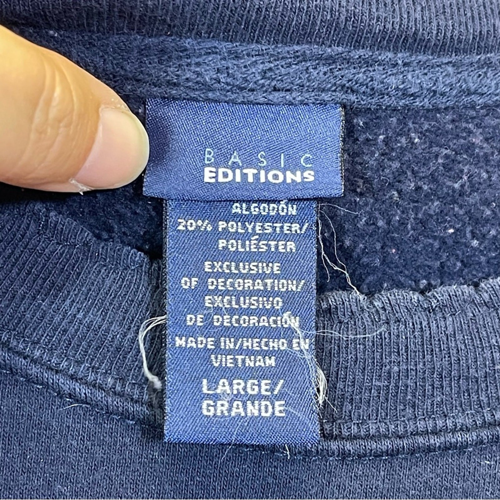 Basic Editions, Fall Terrier Embroidered Crewneck… - image 5