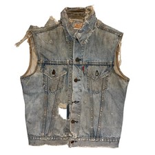 Vintage Levis 70s 80s 70506 Thrashed Denim Trucker Vest Light Wash Distressed