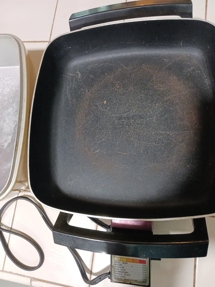 Sartén Eléctrica West Bend Otoño Oro Vintage Modelo 1429 PROBADA FUNCIONA  Foto 2 de 4