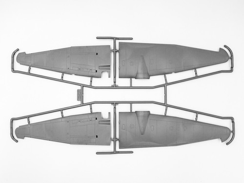 WWII German Night Fighter Ju 88С-6b Plastic Model kit Scale Model 1/48 ICM 48239 - Picture 7 of 12