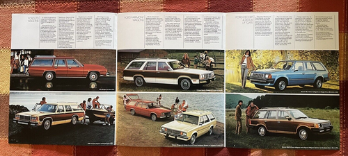 VINTAGE 1981 FORD WAGONS SALES BROCHURE - 第 2/4 張圖片