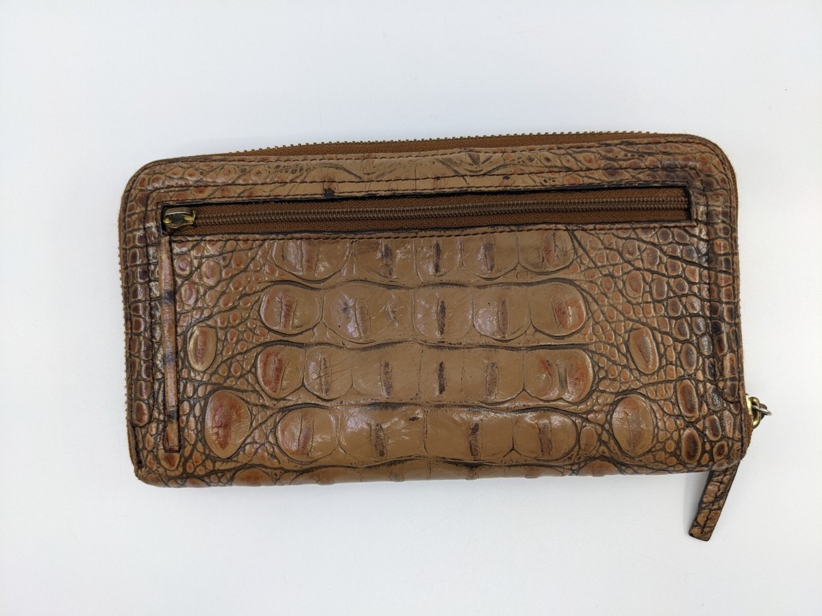 🔥Vintage Brahmin Alligator Embossed Leather Full Zippered
