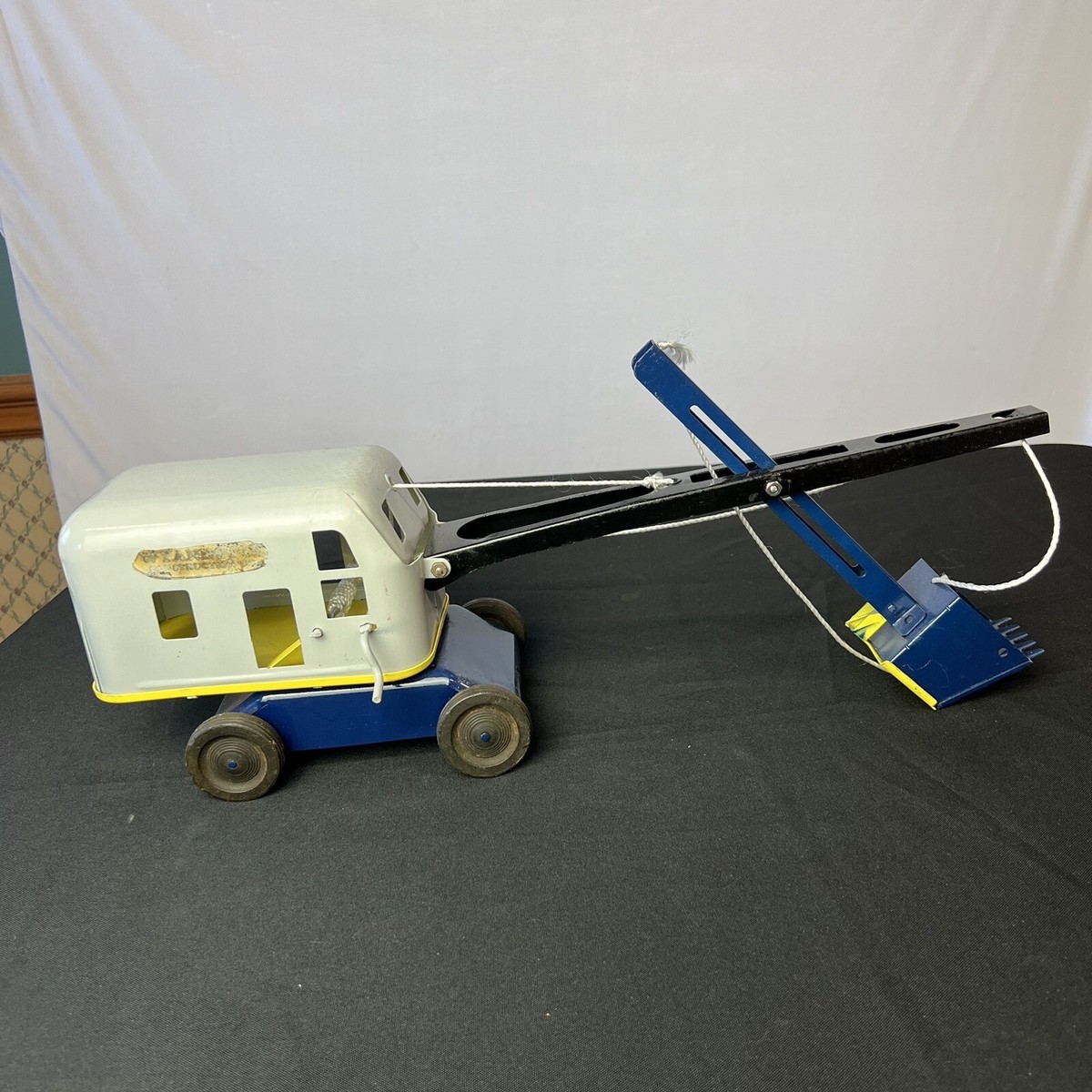 Vintage Wyandotte Pressed Steel Construction Crane Toy Truck | eBay