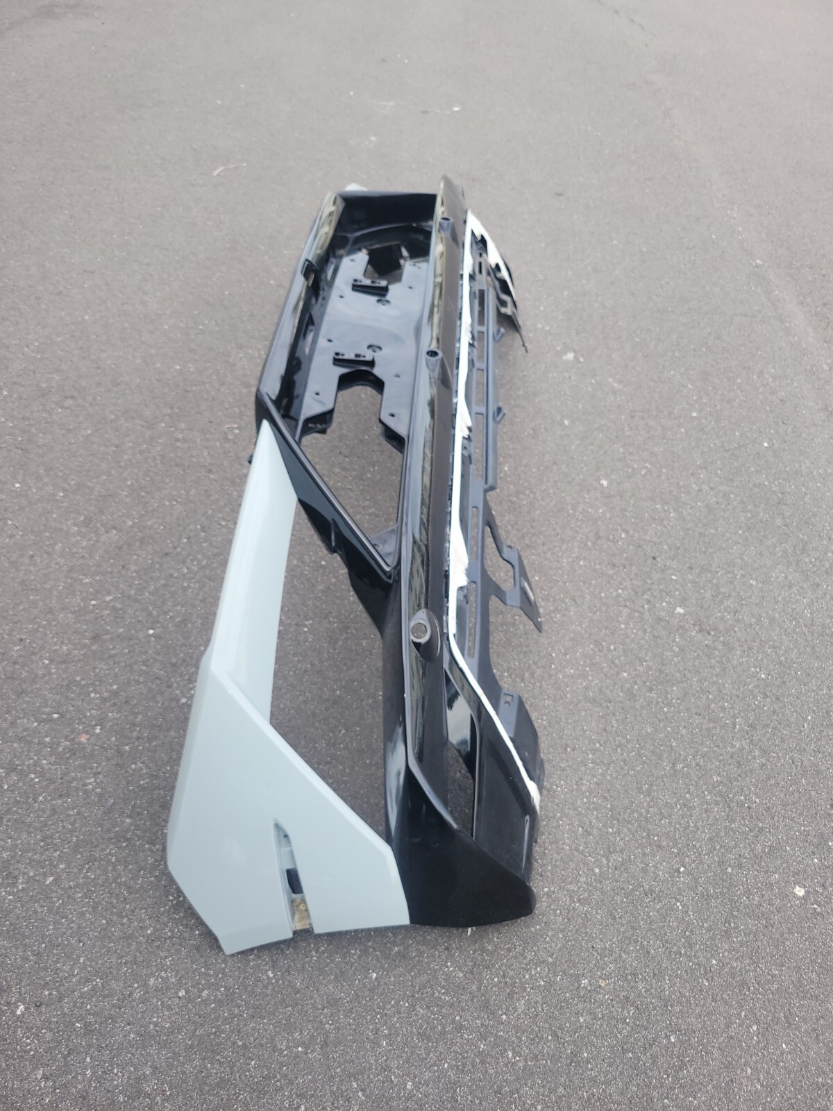 Lamborghini Huracan Evo Rear Bumper Cover OEM 4T0 807 511 AA