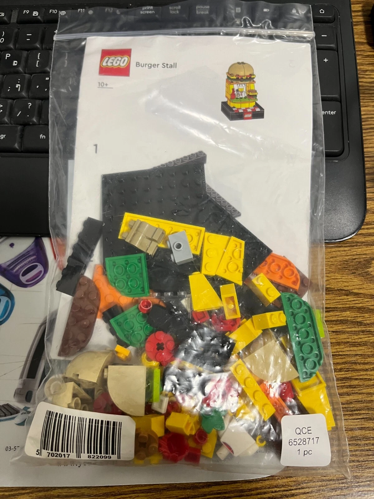 LEGO Burger Stall Set - New & Sealed - 10+