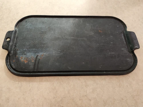 WAGNER 1891 CAST IRON GRIDDLE  17” DOUBLE GRIDDLE USED