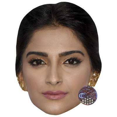 Sonam Kapoor Big Head. Größer als das Leben Maske.