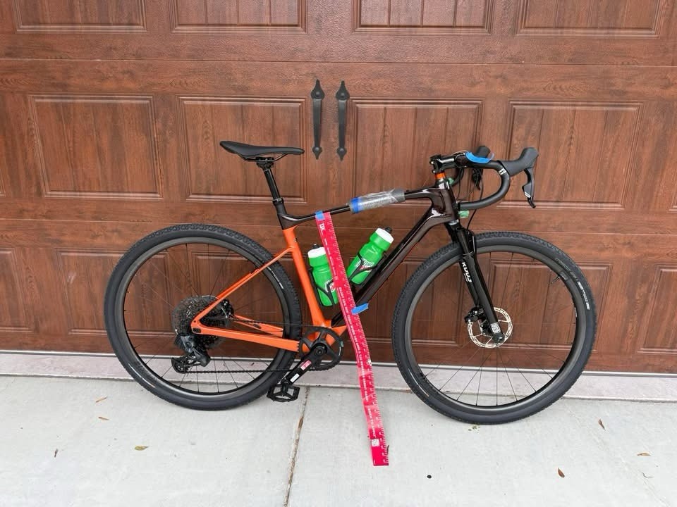 2023 Giant Revolt X Advanced PRO 1 . Size ML 54cm QUICK Sale!