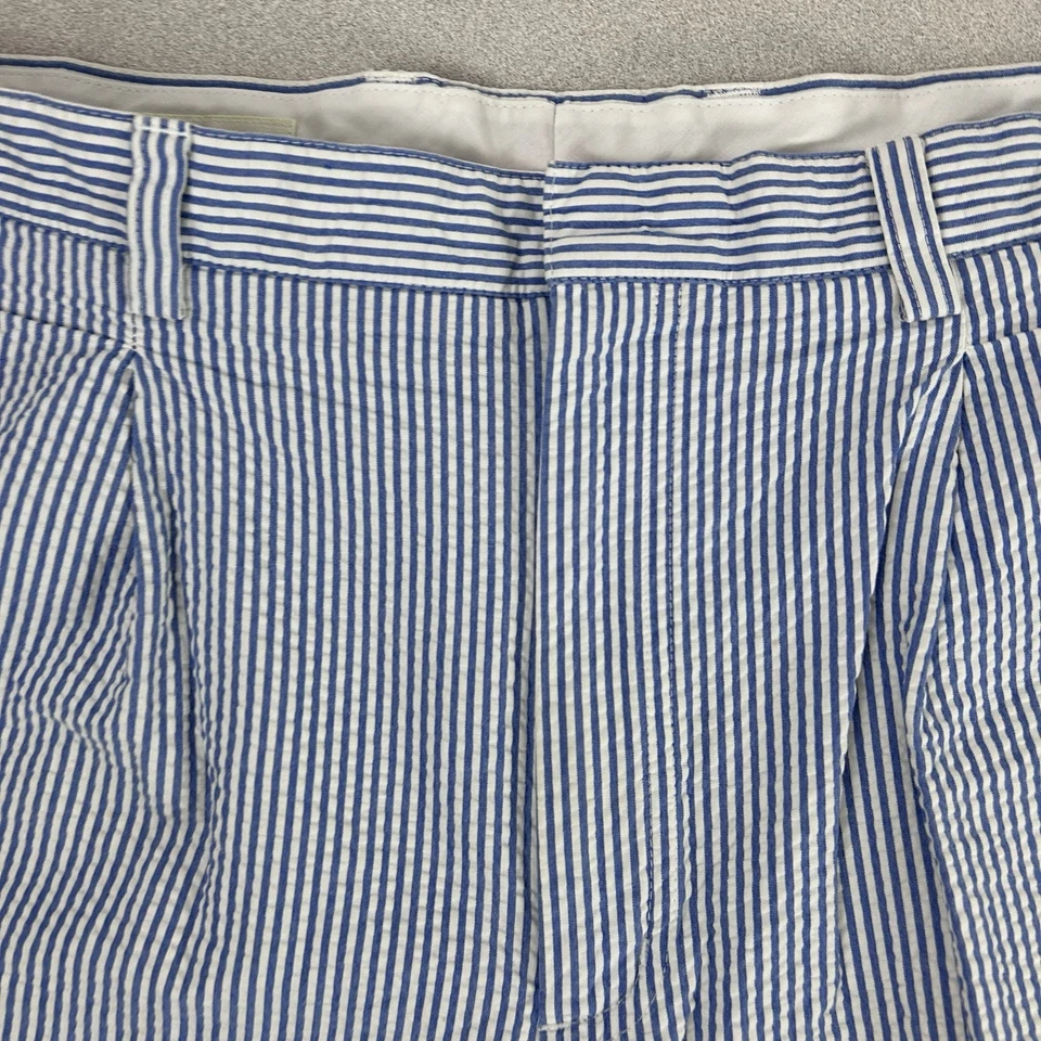 Cutter & Buck Golf Shorts Blue White Striped Pleated Seersucker Men’s Size 35 - Image 2 of 4