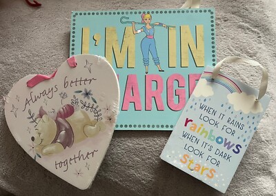 Disney Wandschilder zum Aufhängen Deko süß Bo Peep Toy Story, Winnie Puuh, Regenbogen