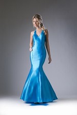 La Divine Fitted mikado mermaid gown with scoop neckline and razorback SZ 6 NWTO