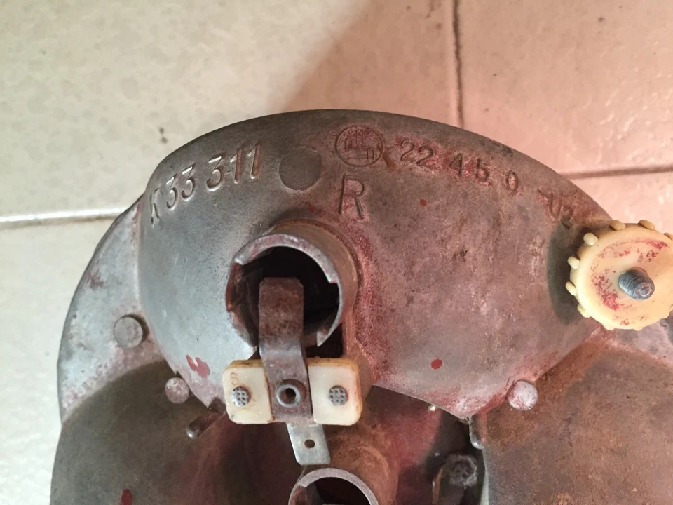 КРУГЛЫЙ ЗАДНИЙ ФОНАРЬ BMW 2002 TII / TI / TURBO 1970 1971 1972 В СБОРЕ СПРАВА - Изображение 4 из 4