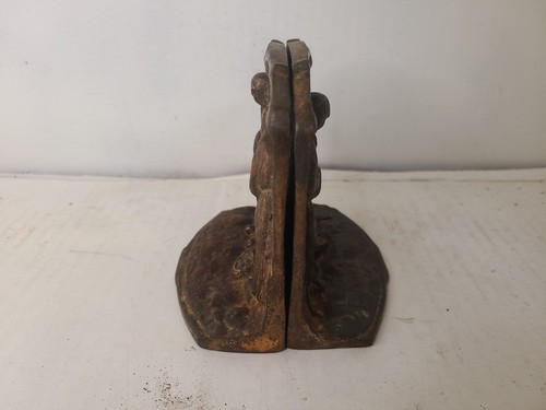 Antique Bronze Vintage Library Bookends, Farmer Wife Praying Angelus at Harvest - Picture 12 of 13