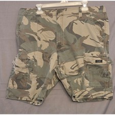 Wrangler Relaxed Fit Flex Cargo Shorts Men's Size 40 Camouflage
