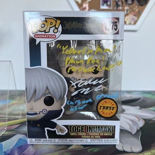 Jujutsu Kaisen Toge Inumaki 1375 (Chase). Signed Xander Mobus. JSA. Hard Stack.