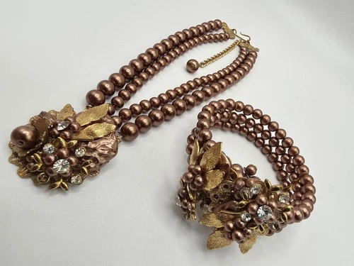 vintage Faux pearl costume jewelry set Miriam Haskell style unsigned