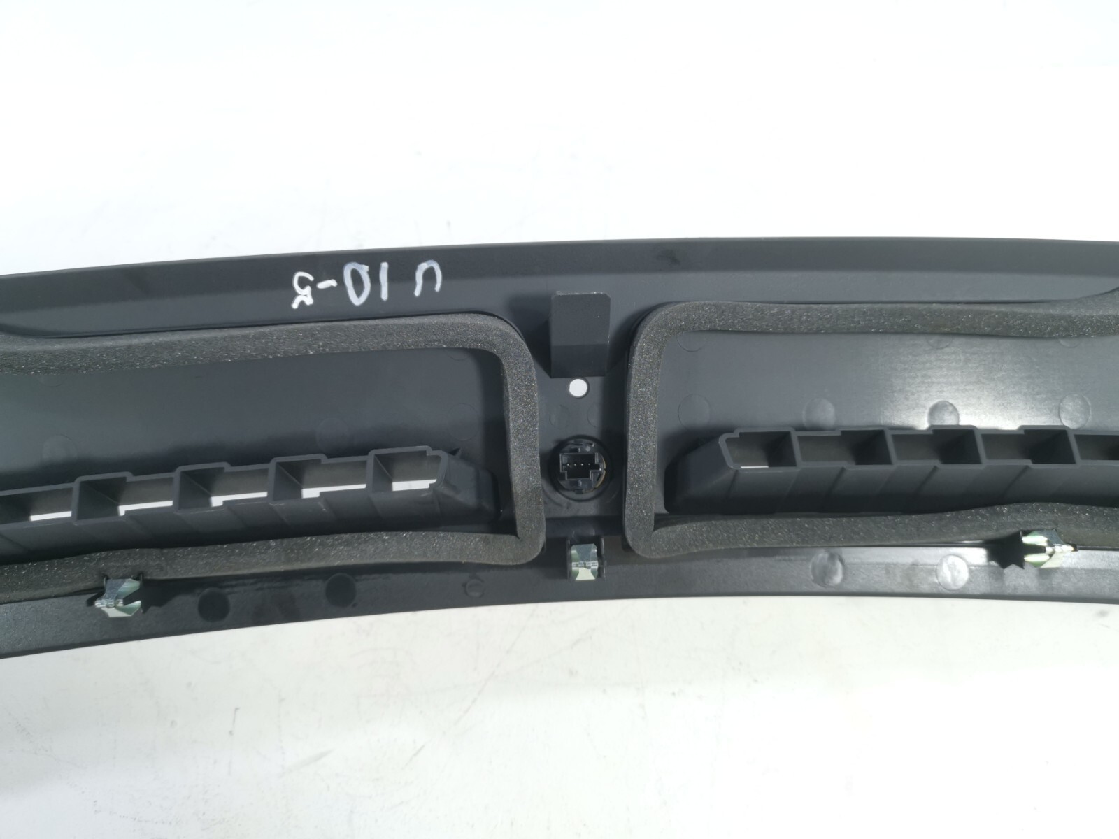 17-20 MASERATI Levante Dashboard Dash Vent Defroster Upper Trim Cover 670043361