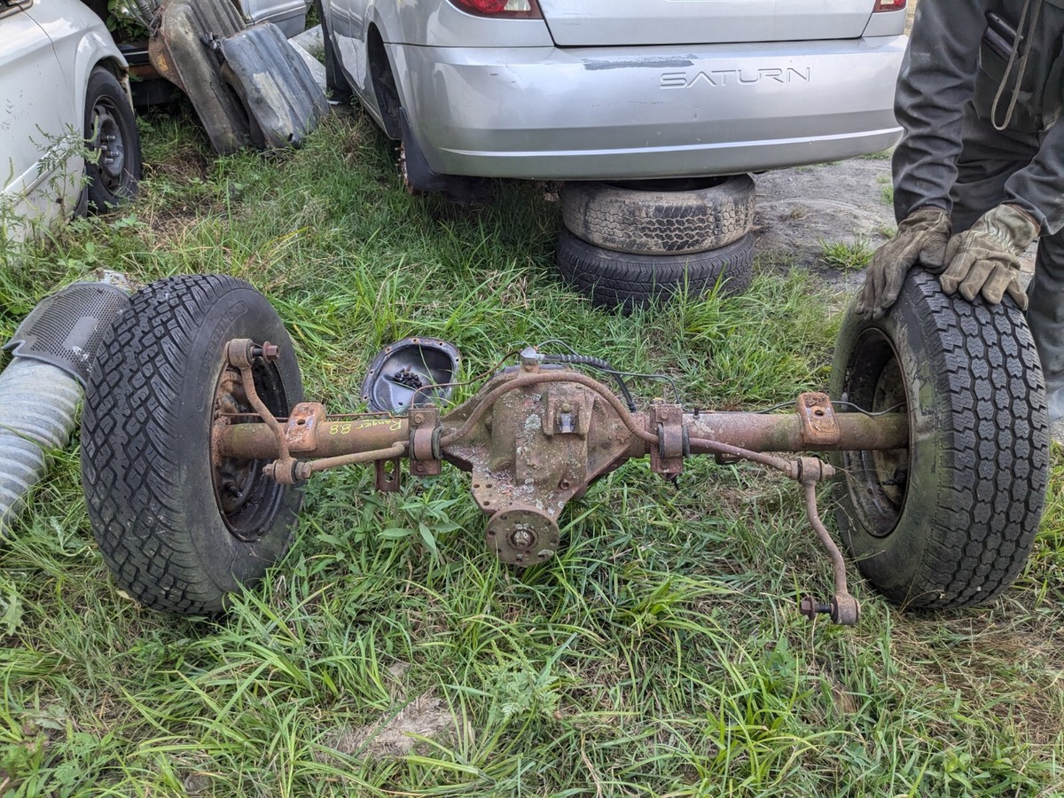 1993-1997 Ford Ranger 8.8 Rear Axle | 8.8 in | 40 in | Genuine OEM
