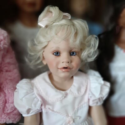 Künstlerpuppe ''Emma '' Susan Lippl 