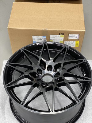 BMW OEM F80 F82 Style 666M 20